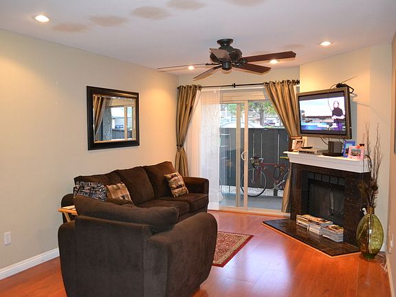 3rd image of 3010 Alta View Dr #104
