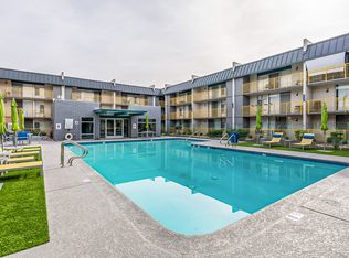 Avenue 19, Phoenix, AZ 85015