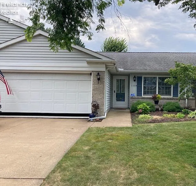 1133 Billetter Dr photo 1