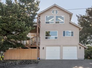 3040 NW Mast Ave, Lincoln City, OR