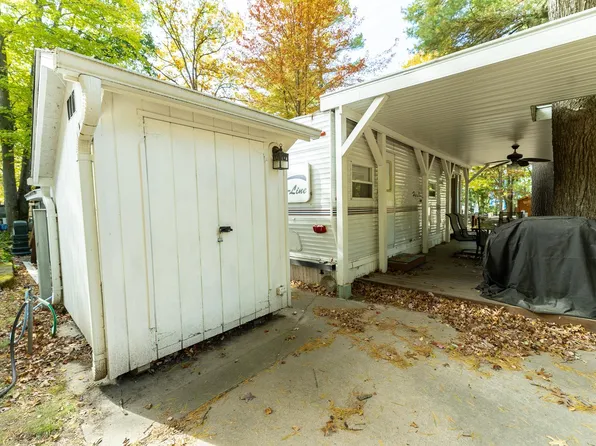 111 S Picnic Basket Ln, Warrens, WI 54666