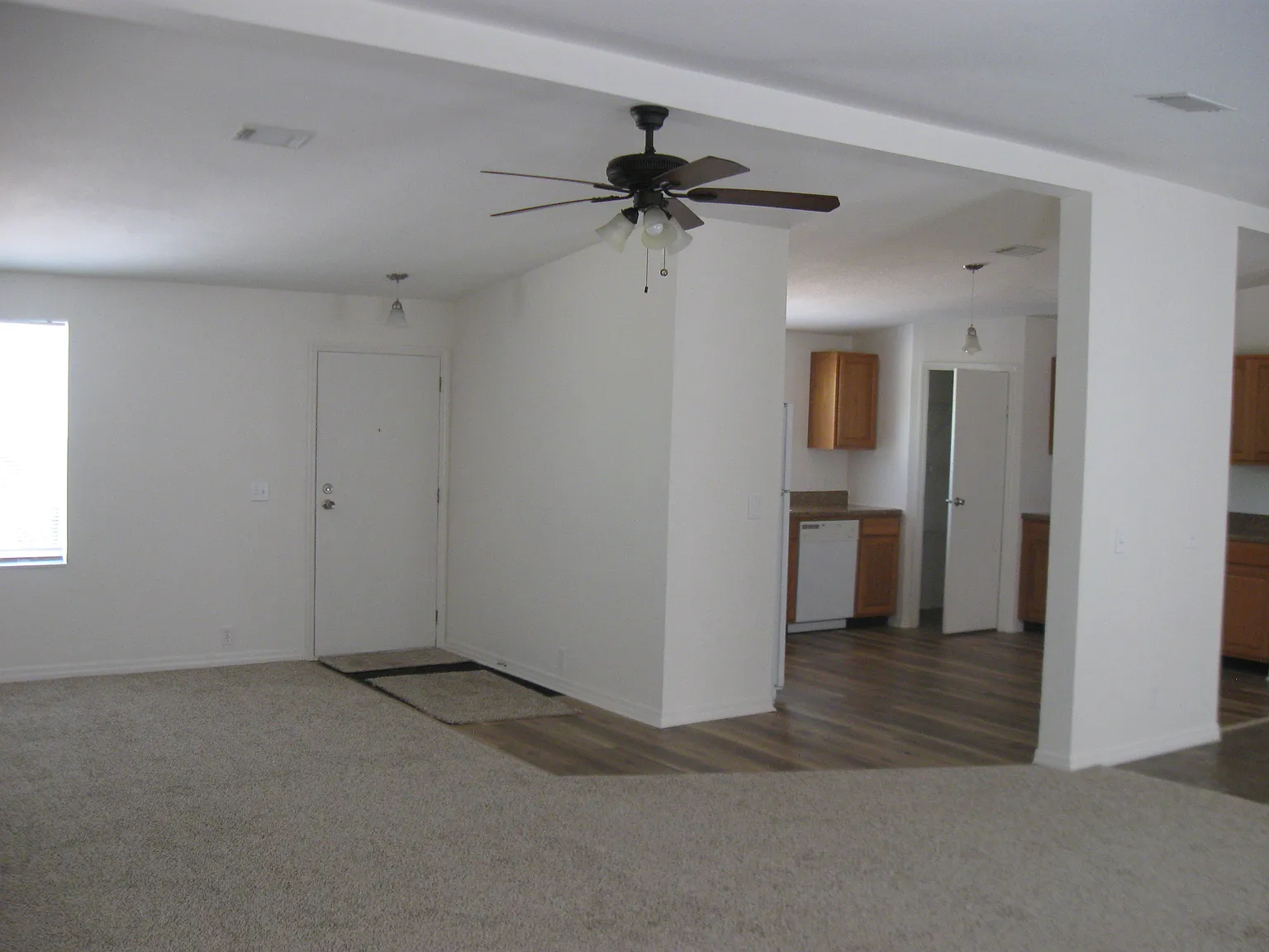 3 bed, 1680 sqft, $1,700 — Photo 3