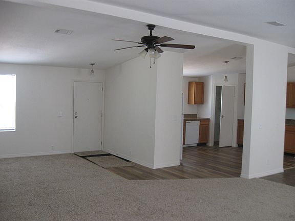 3rd image of 18638 Hewlett Rd