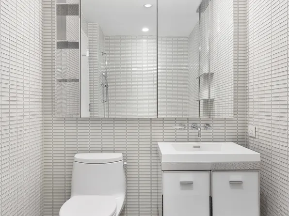 252 South Street image 12 of 23