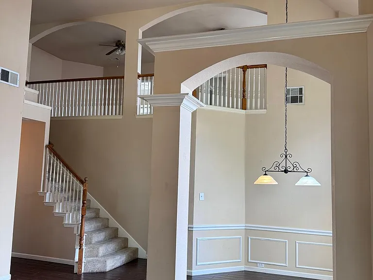 9702 Windy Hollow Dr — Photo 12