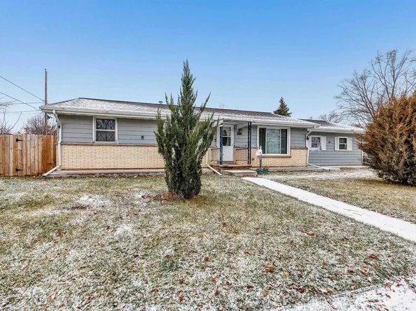 2118 Libal St, Green Bay, WI 54301
