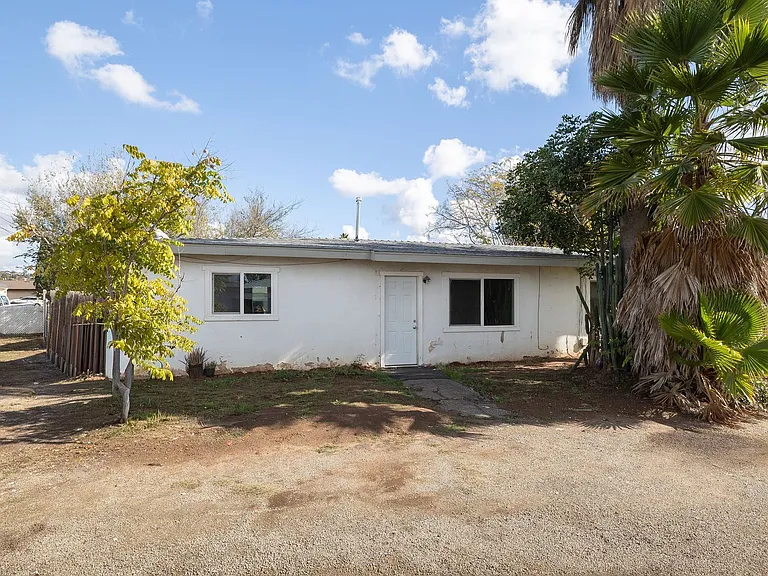767 Ball Ave #A-D — Photo 10