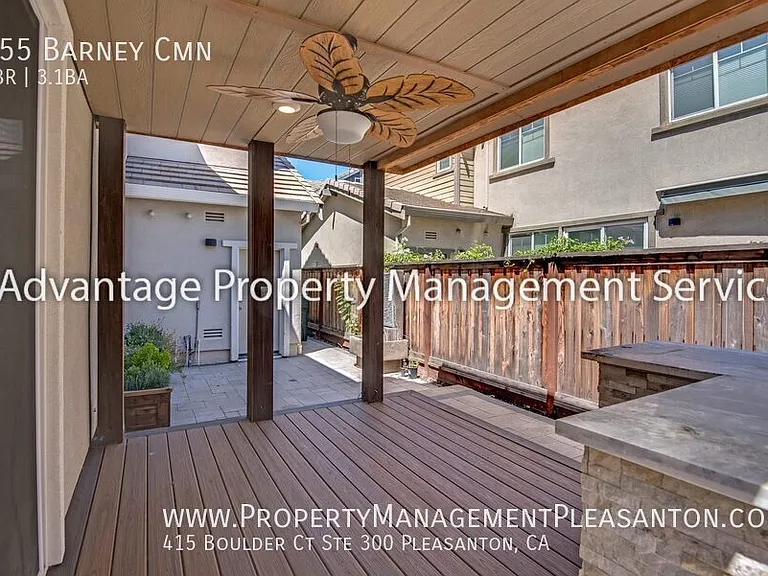 855 Barney Cmn — Photo 9