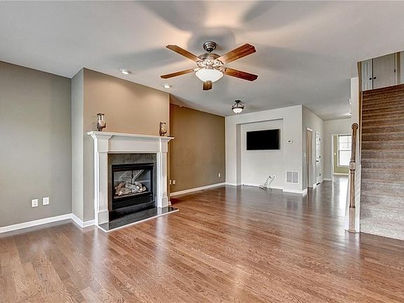 3rd image of 730 Grove Manor Park