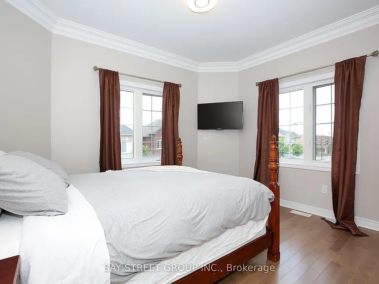 1 Webb St — Photo 14