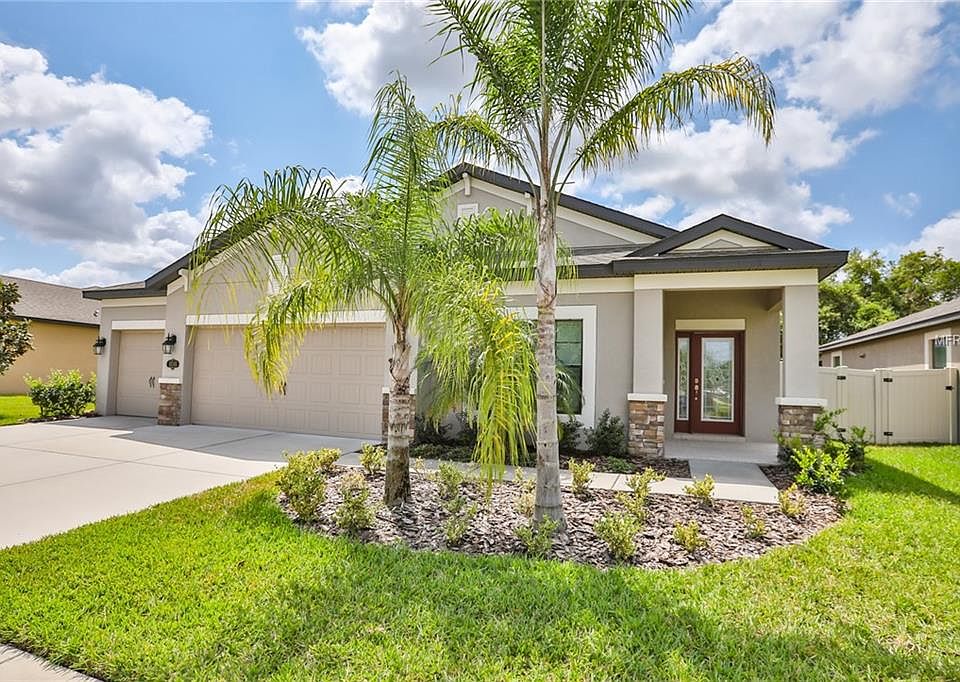 1st image of 11745 Albatross Ln