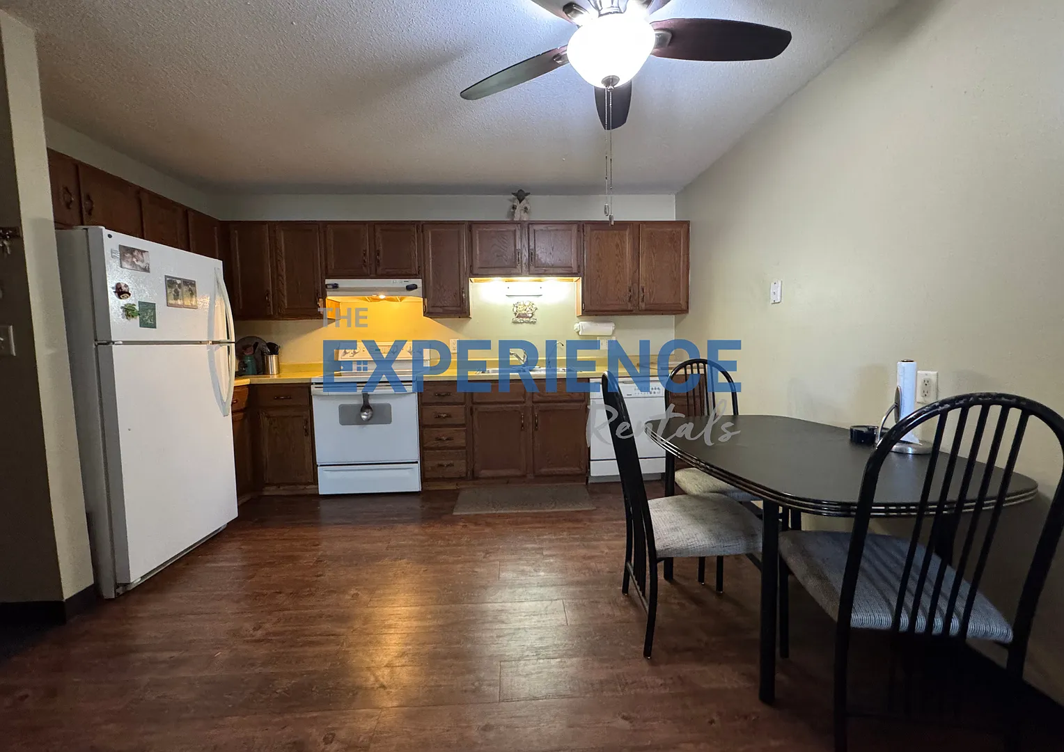 2BR Condo Near Empire Mall with Garage, Pool & Easy Interstate Access! — Photo 4