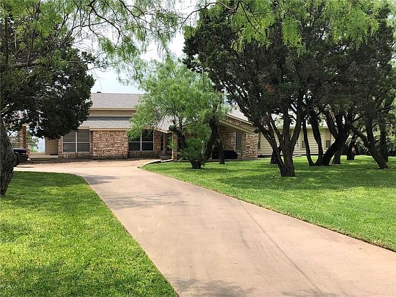 5th image of 1003 Agarita Cir