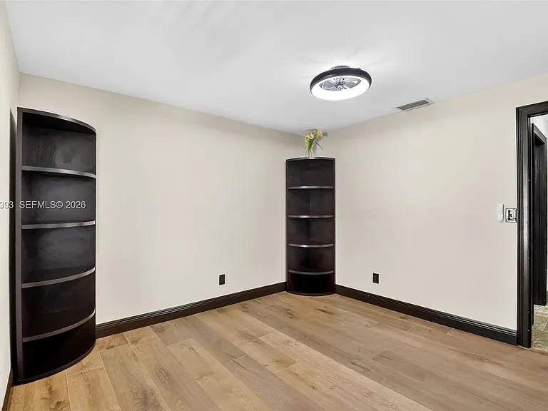 13808 Geranium Pl — Photo 23