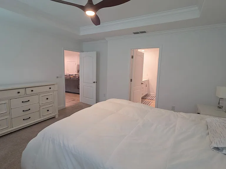 248 Zancara St — Photo 15