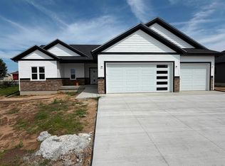 2005 Mulberry St, Sauk City, WI 53583