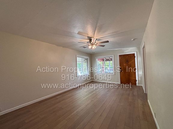 3rd image of 201 S Lincoln St