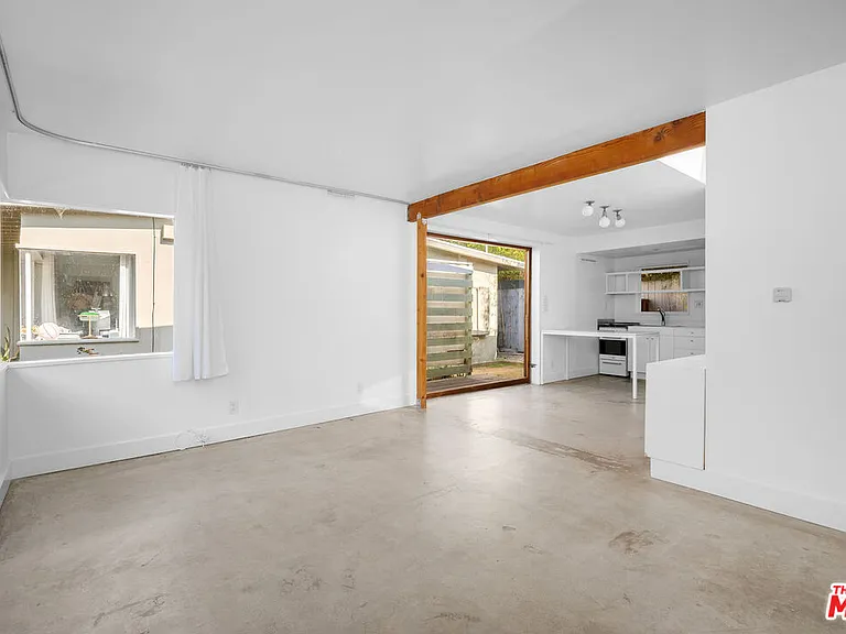 1819 Euclid St #B — Photo 3