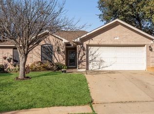 5101 Wilkes Ct, Arlington, TX 76017