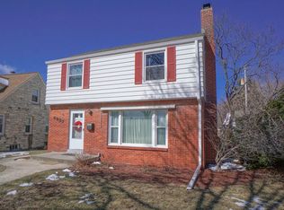 2937 N 67th St, Milwaukee, WI 53210