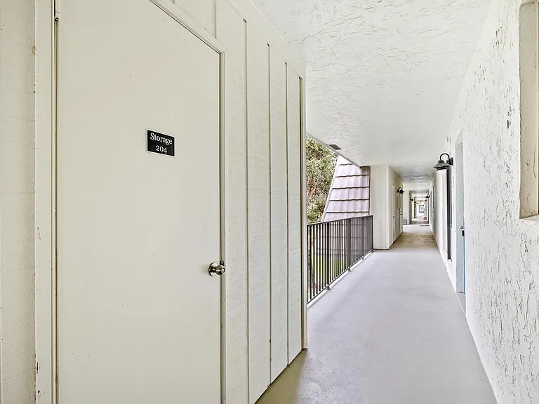 1120 Homewood Blvd #G204 — Photo 24