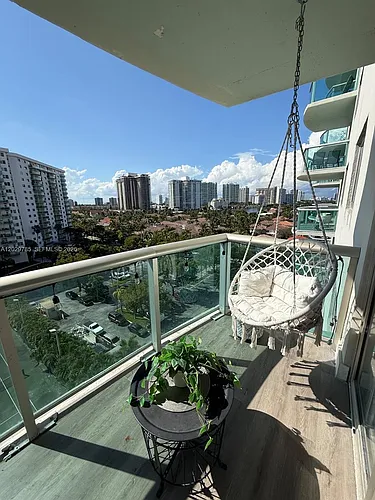 19370 Collins Ave #912 Photo 1