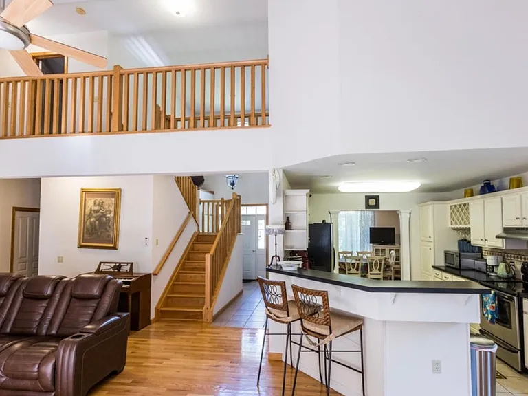 9 Adventure Dr — Photo 2
