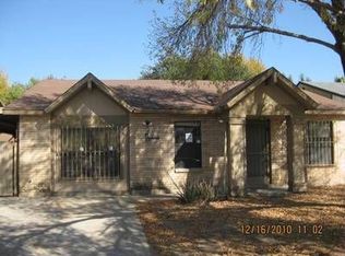 302 Sunridge Loop, Laredo, TX 78041