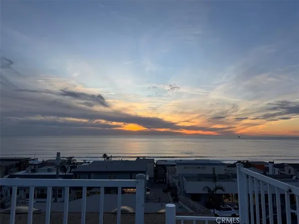 3509 Crest Dr, Manhattan Beach, CA 90266