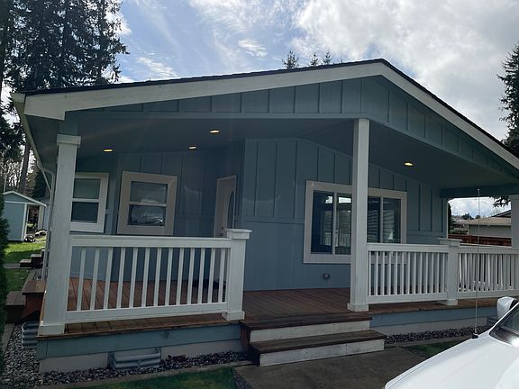2nd image of 2807 24th Ave NE