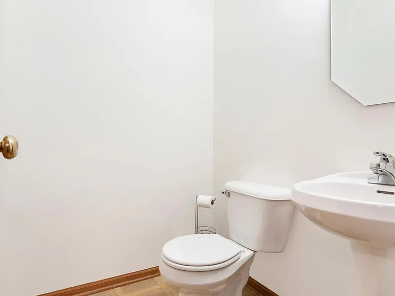 2285 Hudson Cir #2285 — Photo 12