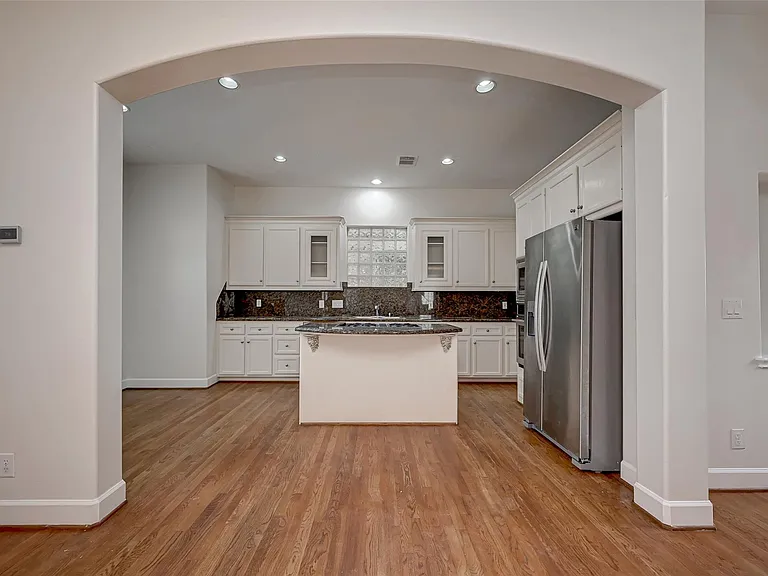 5410 Rose St — Photo 17