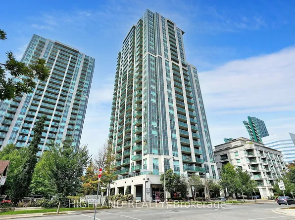 18 Harrison Garden Blvd #1002, Toronto, ON M2N 7J7