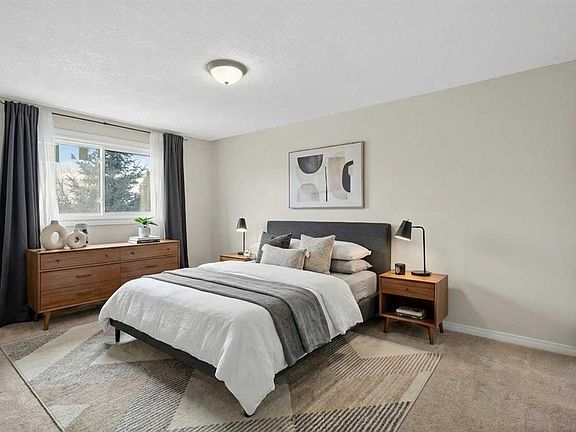 5th image of 247 N Templewood Rd NE