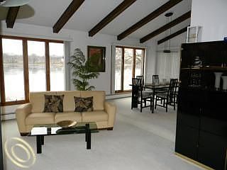 5th image of 4846 Driftwood Dr