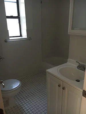 Rented by New Holland Residences | media 51