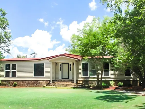 59 Buck Griffis Rd, Homerville, GA 31634