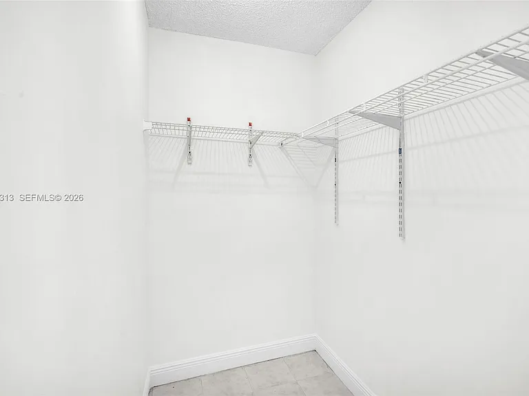 685 W Park Dr #206-11 — Photo 24