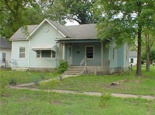 102 W Park Ave, Rich Hill, MO 64779