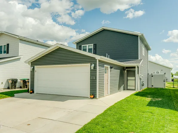 6979 Majestic Loop, Lincoln, ND 58504