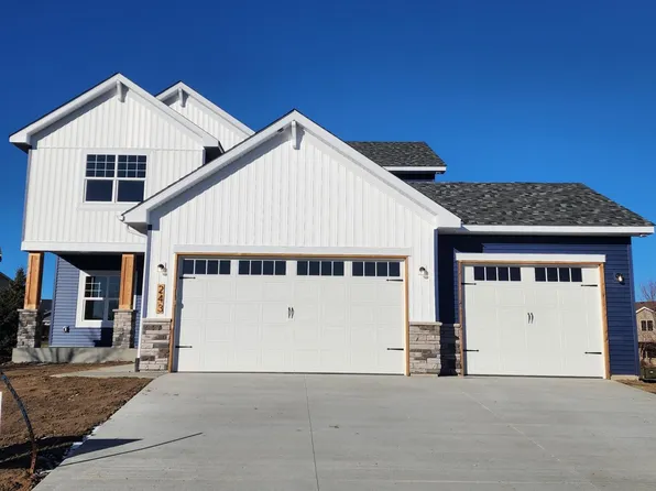 243 Greenway Dr, Delano, MN 55328
