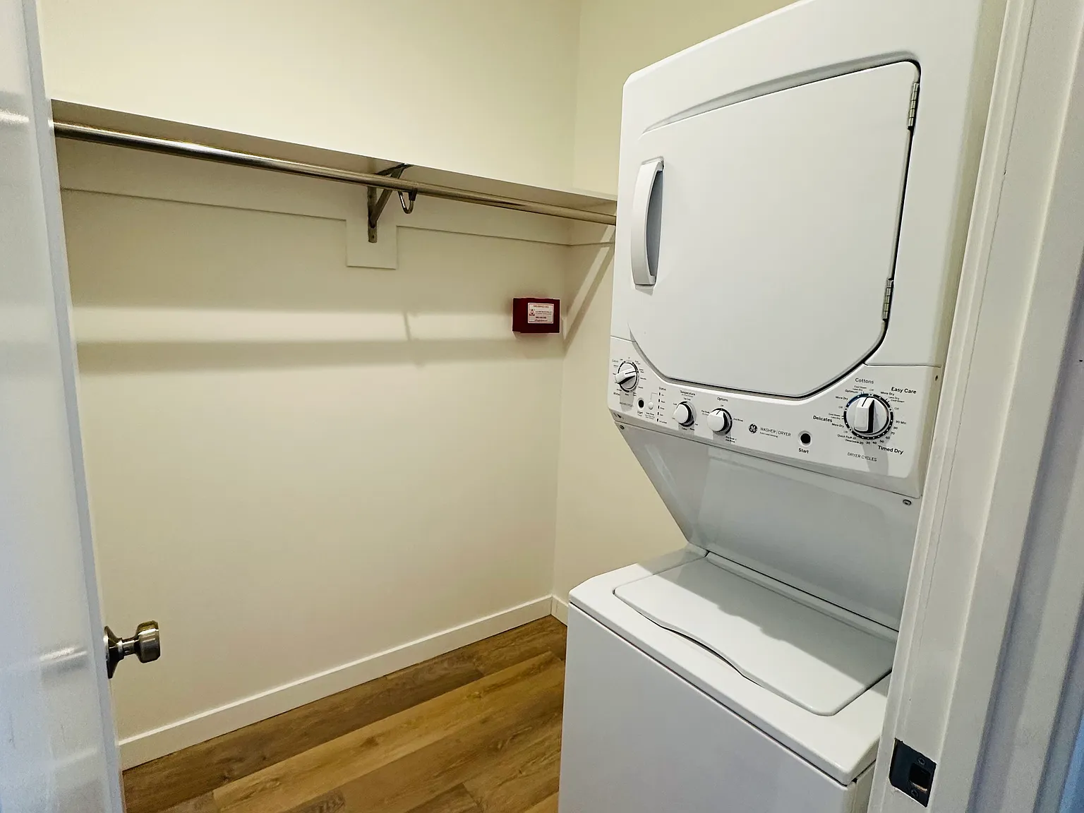 1 bed, $2,900 — Photo 3