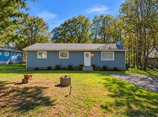 9127 Brandywine Dr, Tobyhanna, PA 18466