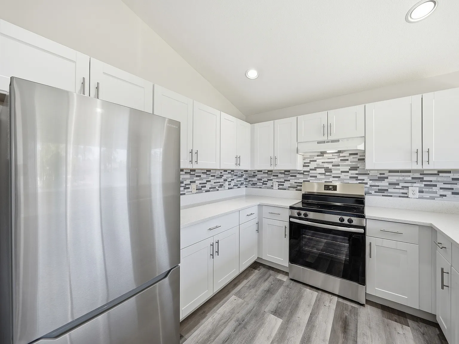 3 bed, 1280 sqft, $1,750 — Photo 3
