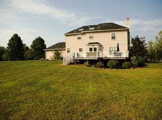 346 Meadowview Dr, Trappe, PA 19426