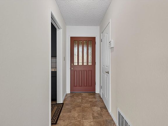 5th image of 4707 Goya Pkwy