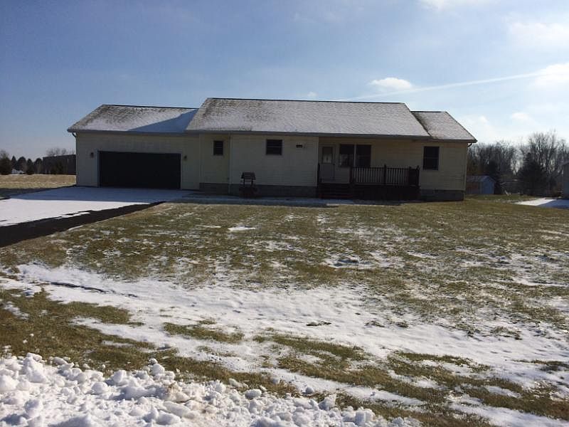1st image of 2871 White Tail Dr