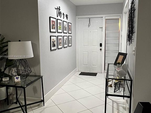 4th image of 16305 Malibu Dr #77