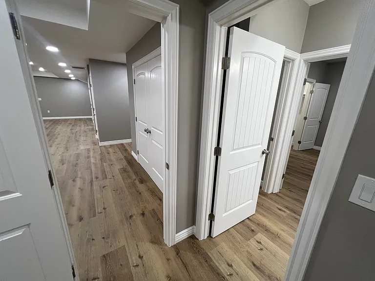 2254 N 1560 W — Photo 37