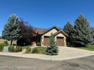 107 Spur Dr, New Castle, CO 81647